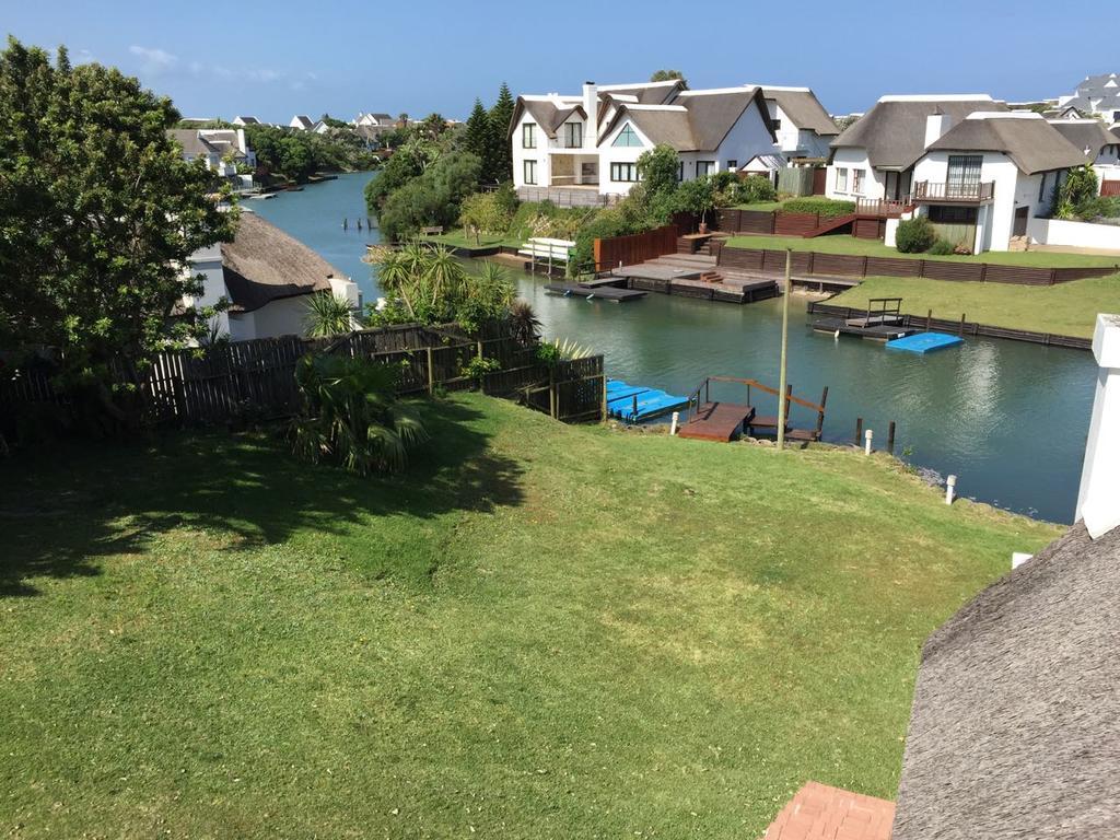 Thatch House On The Canals Villa St. Francis Bay Exterior photo